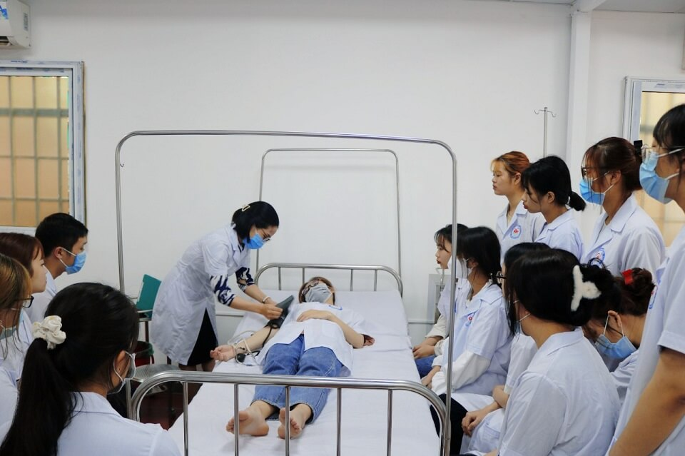 Sinh viên được thực hành tại các cơ sở Y tế