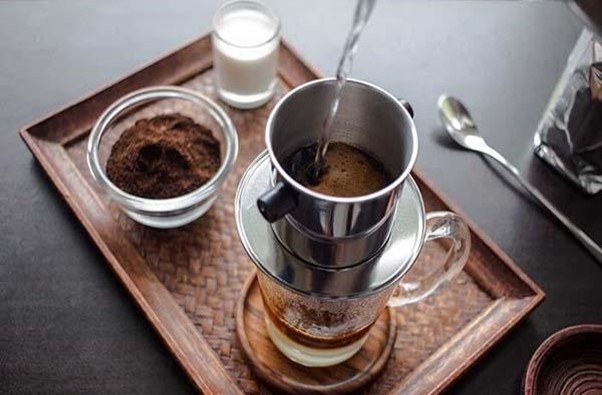 Cơn run tay do chất caffeine trong cafe có thể kéo dài đến 8 giờ