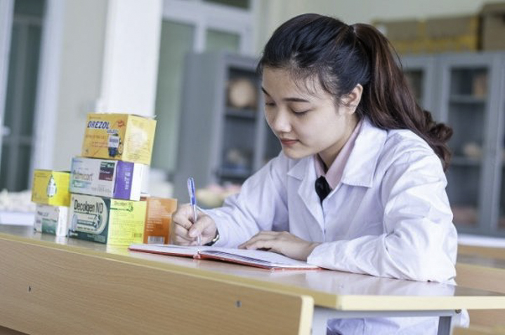 Học Cao đẳng Dược có thể làm đa dạng các vị trí công việc khác nhau