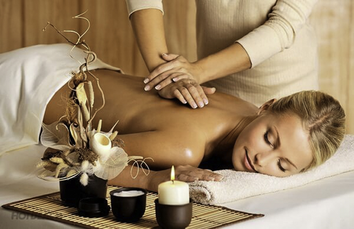 Massage bấm huyệt giúp lưu thông huyệt đạo và khí huyết