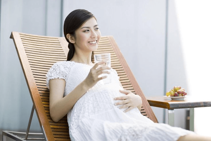 Tâm lý mẹ bầu ảnh hưởng đến thai nhi trong ba thái đầu rất nhiều