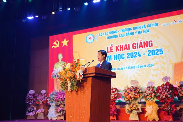 Trường Cao đẳng Y Hà Nội long trọng tổ chức Lễ khai giảng và Chào tân sinh viên năm học 2024 – 2025