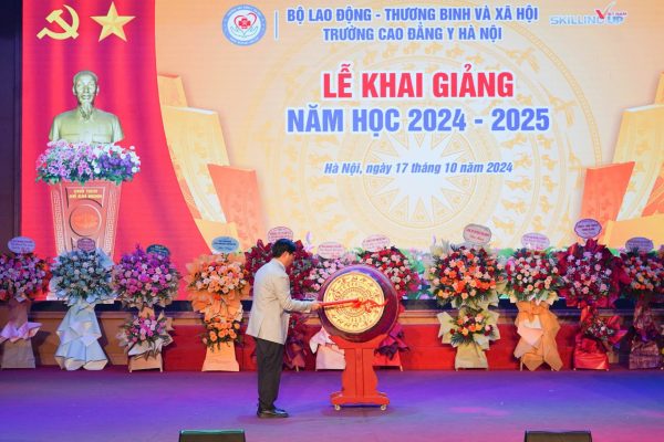 Lời Chúc Mừng Năm Học Mới 2024 – 2025 Tại Trường Cao Đẳng Y Hà Nội